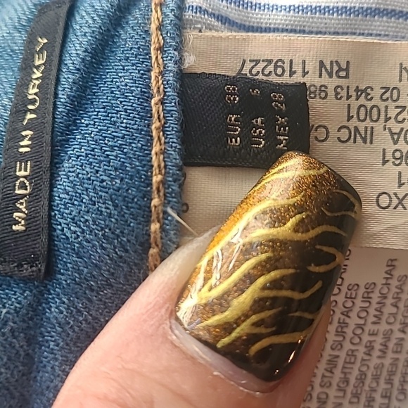 Massimo Dutti Bootcut Medium Wash Jeans size 6 - Picture 3 of 7